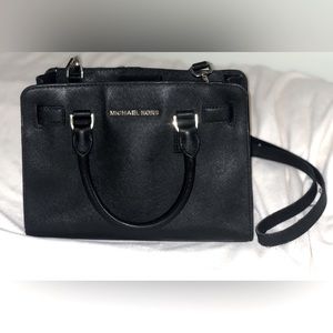 MICHAEL KORS Black Small Satchel Crossbody Purse (used)